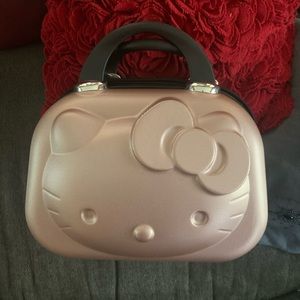 Hello kitty  14 inch cosmetic case
